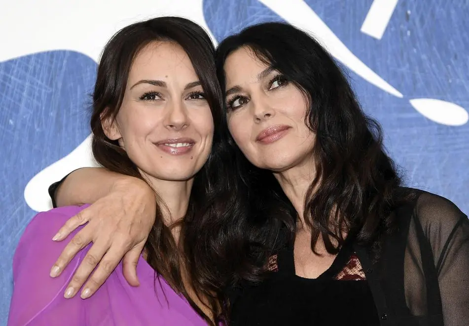 Serbian actress Sloboda Micalovic (L) and Italian actress Monica Bellucci (R)pose during a photocall for 'Na Mlijecnom Putu' (On the Milky Road) during the 73rd Venice Film Festival in Venice, Italy, 09 September 2016. The movie is presented in the Official competition 'Venezia 73' at the festival running from 31 August to 10 September. ANSA/CLAUDIO ONORATI
