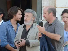 INTERPRESS/TAGLIAPIETRA. ANTONIO ALBANESE E GIANNI AMELIO ALL'USCITA DEL CARCERE FEMMINILE.