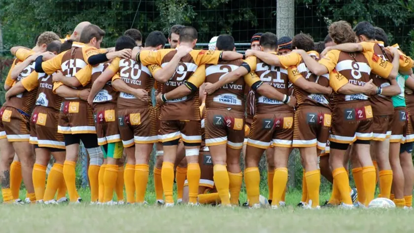 I Putei Veci Rugby Mestre prima di un incontro