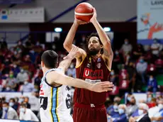Mitchell Watt implacabile contro la Vanoli Cremona (Pòrcile)