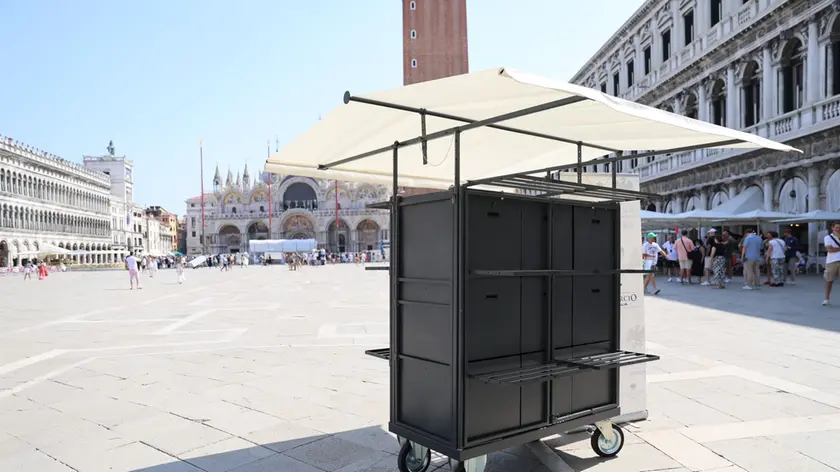 Il banco tipo per gli operatori dell'area Marciana