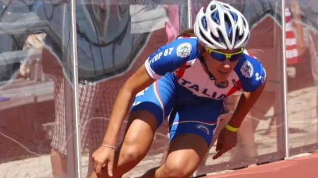 Ciao e GrazieErika - MEDAGLIE Due ori un argento e un bronzo per Erika Zanetti agli Europei di pattinaggio corsa