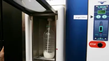 Distributore di latte crudo