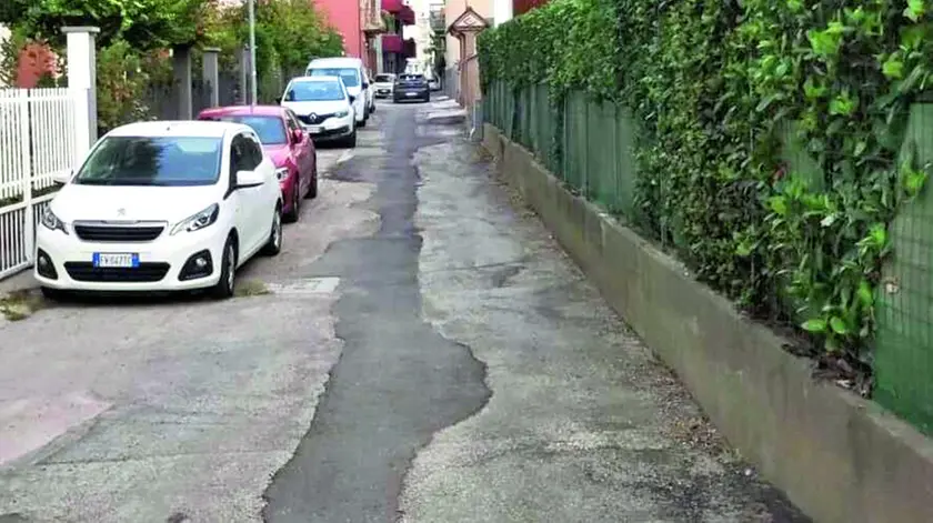 Via Altea, strada d’accesso per i nuovi palazzi che dovranno essere costruiti a Sottomarina