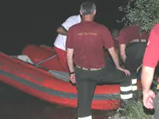 Belluco il recupero da parte dei vigili del fuoco, dei ragazzi annegati nella cava di San Martino di Lupari.