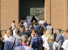 Foto Agenzia Candussi/ Scattolin/ Marghera, chiesa San Michele Arcangelo/ Funerale del poliziotto Luigi Nocco e della moglie Sabrina Panzonato