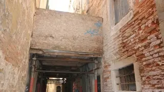 L’impalcatura contestata
