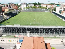 BIANCHI VIA BARACCA: STADIO BARACCA IN VIA BARACCA MESTRE