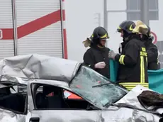 COLUCCI -DINO TOMMASELLA - S. DONA' - INCIDENTE SULLA ROTATORIA FRA STRADA PER GRASSAGA E VIA BASSETTE