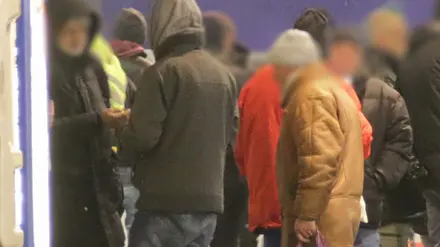 Foto Agenzia Candussi/ Morsego/ Mestre, Stazione FS/ Protesta degli attivisti del centro Rivolta contro la chiusura della stazione ai senzatetto.