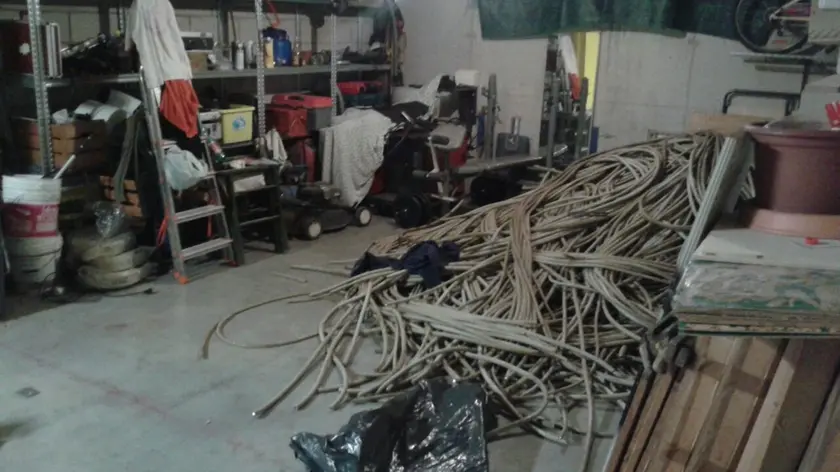 Furto di rame in un'azienda (foto d'archivio)