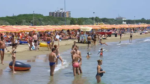 (FOTO GAVAGNIN (BASSO) JESOLO PINETA