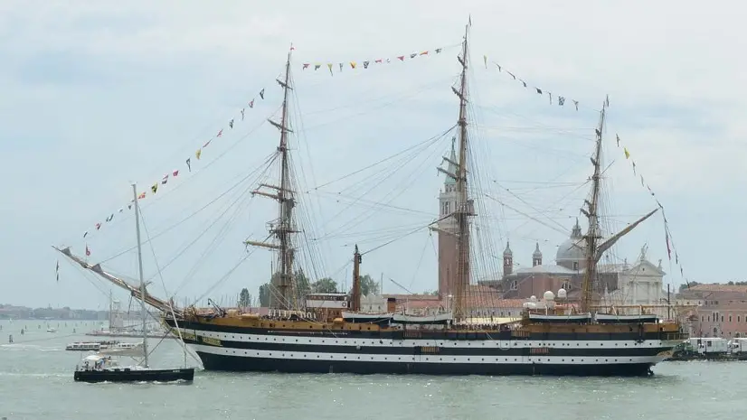 Caiaffa Interpress/M.Tagliapietra Venezia 08.06.2012.- Festa della Marina Militare in presenza del Presidente della Repubblica Giorgio Napolitano. Piazza San Marco. Amerigo Vespucci
