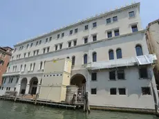 Interpress/M.Tagliapietra Venezia 11.07.2016.- Tolta quasi tutta l'impalcatura del Fontego
