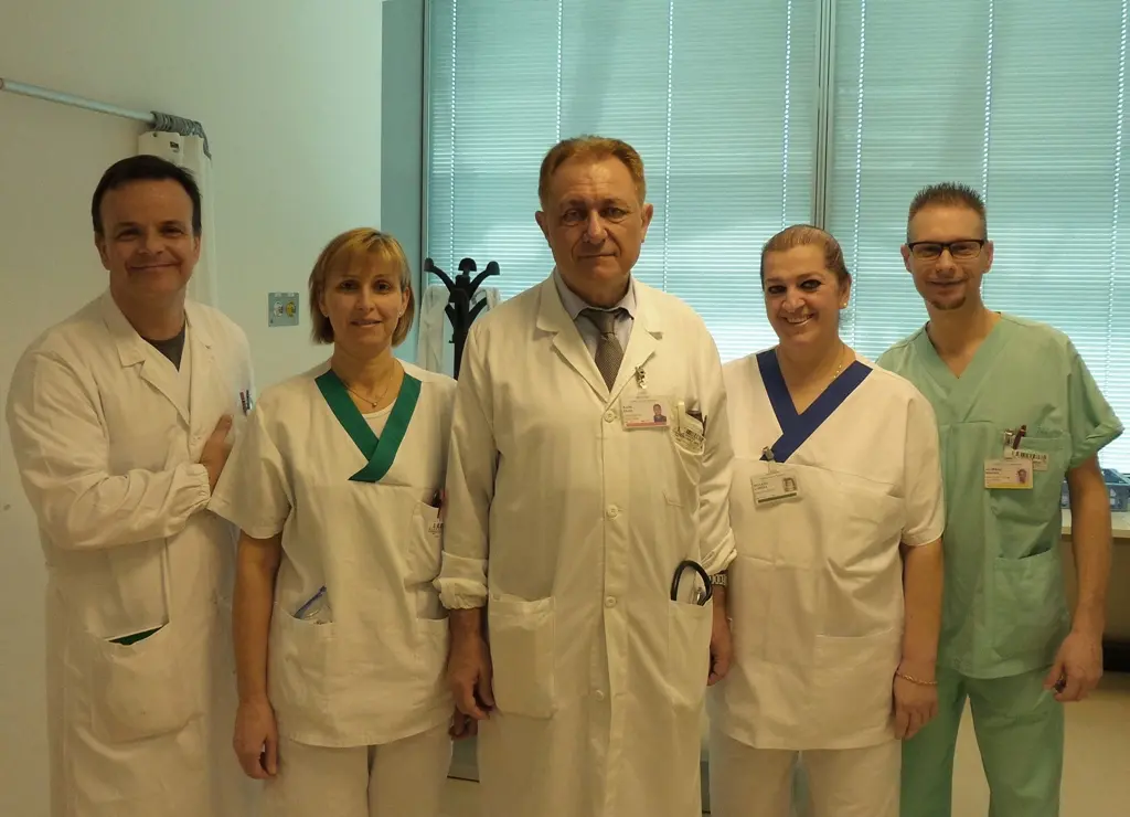 Il gruppo di lavoro di Malattie infettive coordinato dal primario Enzo Raise