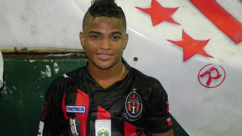 Viteri de Leon, 20 anni, calciatore a Panama