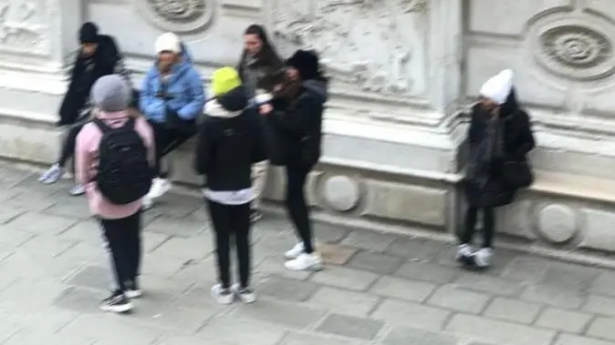 Un gruppo di borseggiatrici agli Scalzi