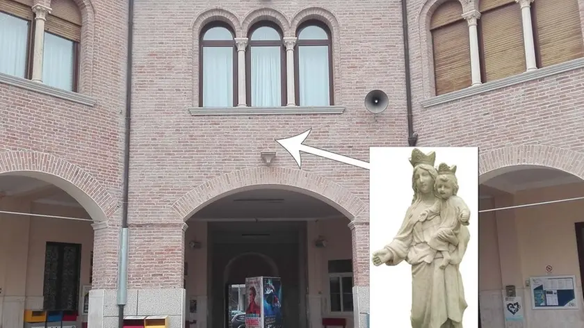 Colucci - Dino Tommasella - San Donà - La statua della Madonna e il posto dove verrà collocata