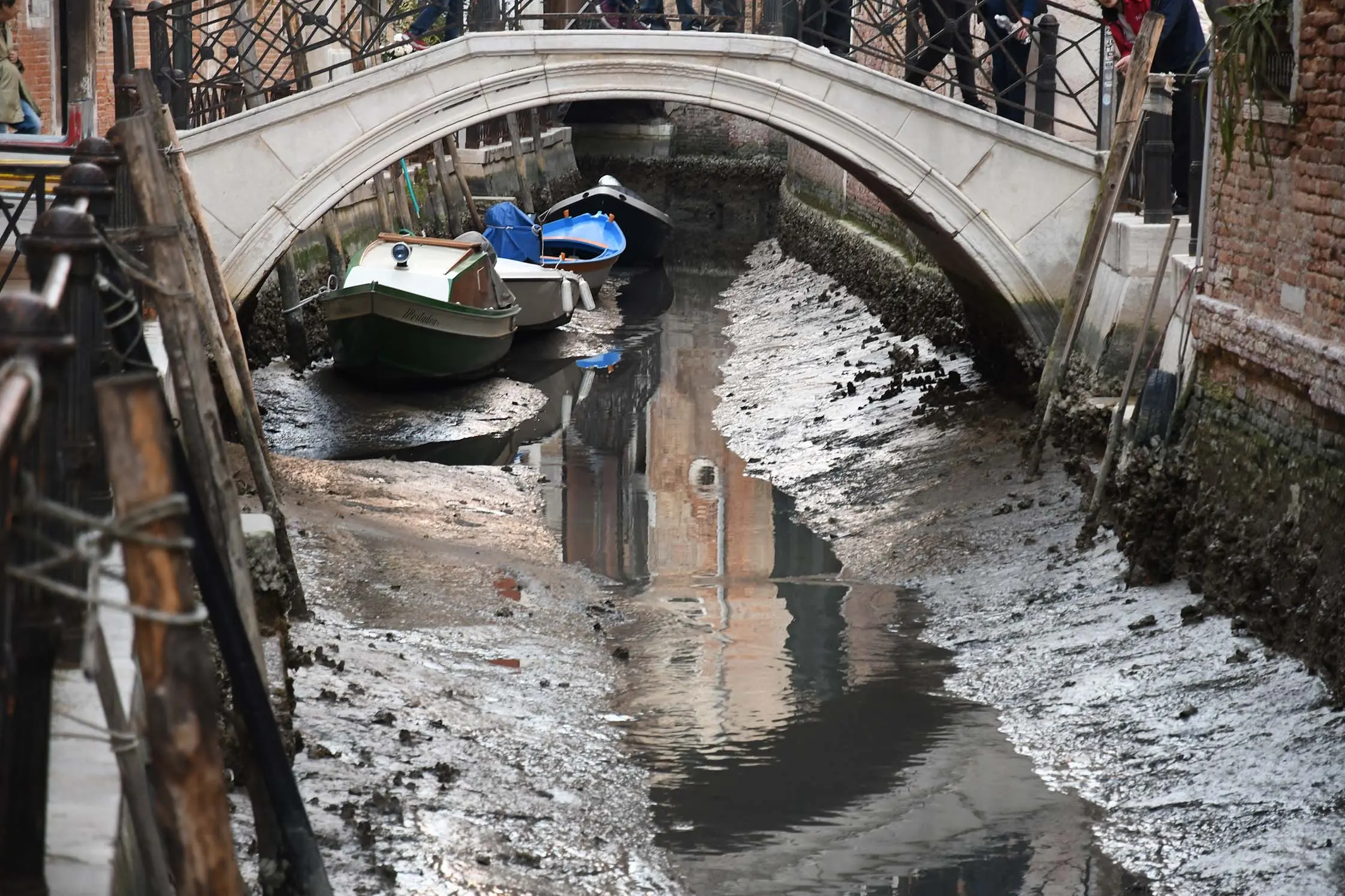 Interpress/M.Tagliapietra Venezia 22.03.2019.- Bassa marea eccezionale in rio della Prefettura.