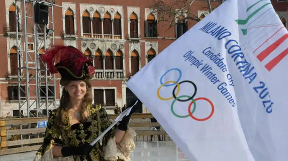 VENEZIA 02/03/19 - CARNEVALE DI VENEZIA 2019 - Arianna Fontana sara' l'aquila di domani e scenderà dal campanile di san marco per promuovere le olimpiadi Cortina Milano 2026 ©Vision/Vela