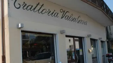 La trattoria Valsugana trasloca per l’estate