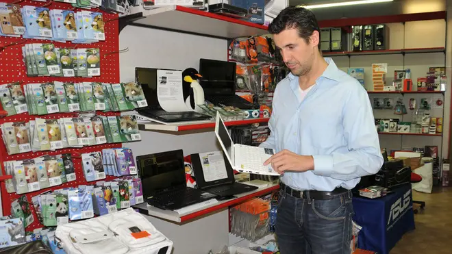 FGAVAGNIN PORTOGRUARO INFOSHOP computer stefano titolare