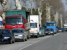 PREGANZIOL 4/3/2004 INCIDENTE MORTALE TRAFFICO BLOCCATO NEL TERRAGLIO incidente mortale preganziol