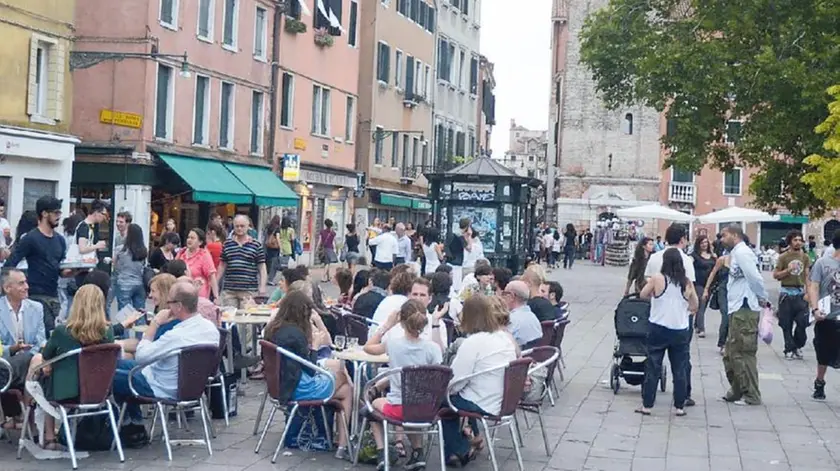 Campo Santa Margherita, luogo sempre affollato per l’elevata presenza di locali: la questione sicurezza è all’ordine del giorno
