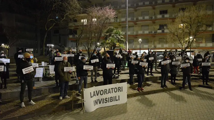 CARRAI - TOMMASELLA - JESOLO - MANIFESTAZIONE LAVORATORI INVISIBILI
