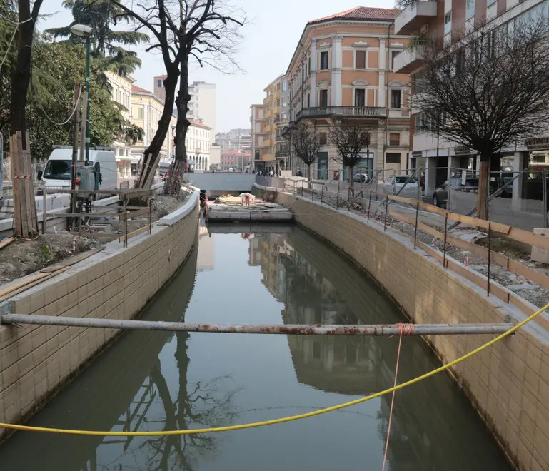 Chiarin/Agenzia Foto Candussi/Mestre, riviera XX settembre/ Prosecuzione dei lavori in riviera XX settembre e nuova pavimentazione