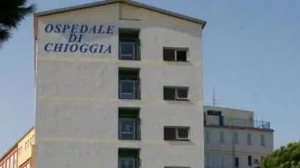 Morsego: mph02a Ruggero Donaggio..Chioggia: ospedale due servizi. ospedale ed antenne