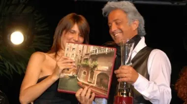 I sosia dei cantanti premiati al Festival che si è chiuso ieri sera a Bibione