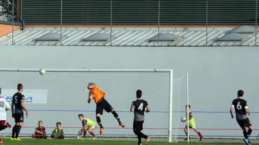 PORTOGRUARO - DINO TOMMASELLA - CRUCCO - PORTOGRUARO/FOSSALTESE IL GOAL DEL PORTO SEGNATO DA FABBRO A TERRA A DX