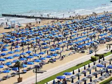 MORSEGO - DINO TOMMASELLA - JESOLO LIDO - GENTE AL MARE IN ZONA PIAZZA MILANO