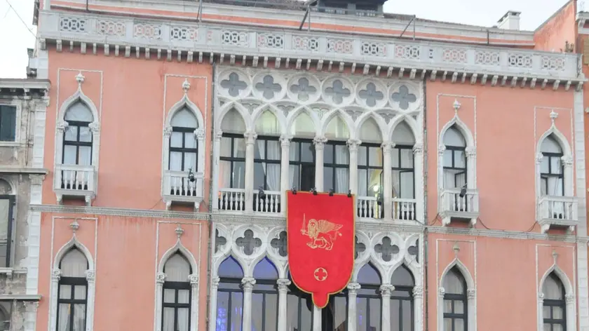 Palazzo Pisani Moretta addobbato per il matrimonio di uno sceicco