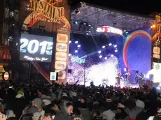 JESOLO - DINO TOMMASELLA - SCTTOLIN - CAPODANNO IN PIAZZA MAZZINI -