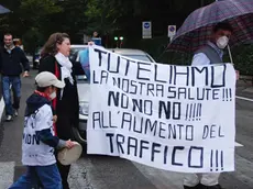 MORSEGO MIRANO: PROTESTA DEI CITTADINI CONTRO IL TRAFFICO INTENSO IN CENTRO MIRANO..27/09/2007 © LIGHTIMAGE