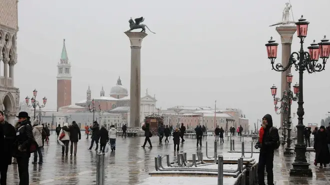 Agostini Interpress Venezia, 26.01.2010.- Venezia imbiancata dalla Neve.-