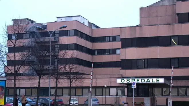Noale (Venezia):..ospedale ..04/03/2004 © Light Image studio..Morsego