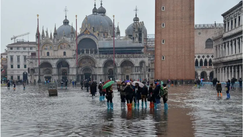 Ombrelli e acqua alta anche nel prossimo fine settimana