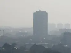 Mestre sotto una cappa di smog