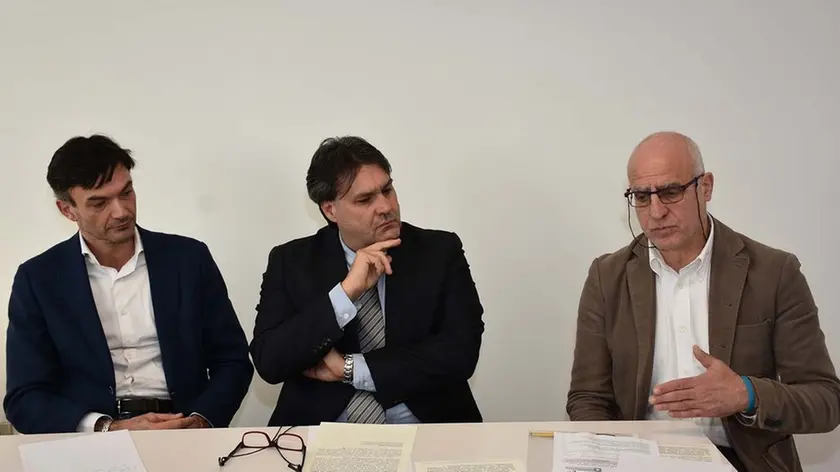 COLUCCI - DINO TOMMASELLA - SAN DONA' DI PIAVE - PRESENTAZIONE DEL CENTRO ANTIVIOLENZA - DA SX. DR. FILIPPI , BELLIO ROBERTO, PROF. TURCHI