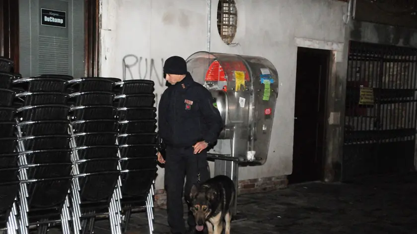 Operazione antisdpaccio con cani antidroga in campo Santa Margherita
