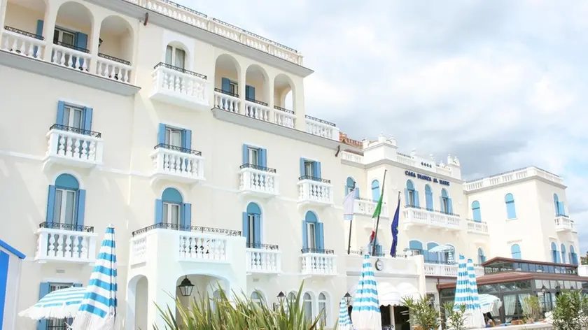 FOTO GAVAGNIN JESOLO LIDO CASA BIANCA RESTAURATA FOTO GAVAGNIN