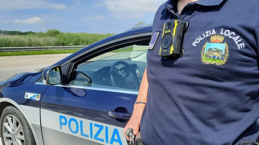 Operazione della polizia locale di Jesolo con le forze dell'ordine
