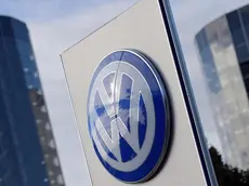 The corporate logo of Volkswagen (VW) in front of the storage towers of Volkswagen's Autostadt (car city) in??Wolfsburg, Germany, 25 September 2015. The board of embattled German carmaker Volkswagen (VW) is to announce the company's new chief executive. The appointment of the new VW chief is to become part of a likely major shake-up of the company's top management following the scandal, which was triggered by the carmaker's admission that it cheated on exhaust tests for its diesel models in the United States. ANSA/RAINER JENSEN