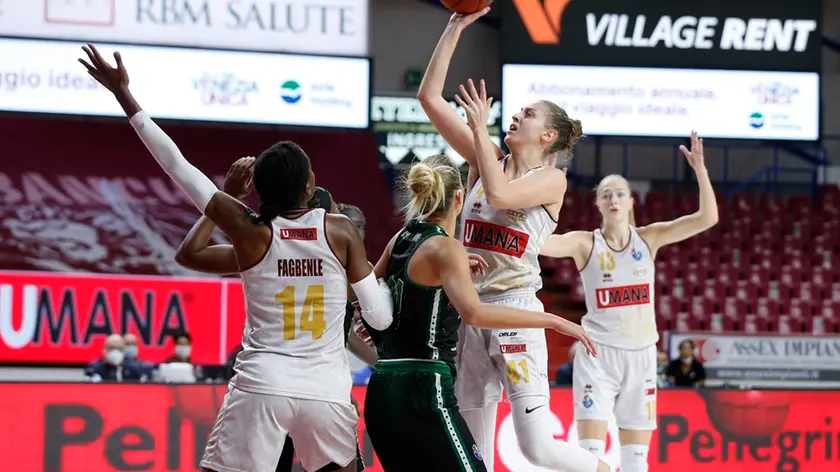 Elisa Penna.Umana Reyer Venezia vs Passalacqua Ragusa.Lega Basket Femminile 2020/2021.Venezia, 29/11/2020.Foto A.Gilardi/Ag. Ciamillo-Castoria