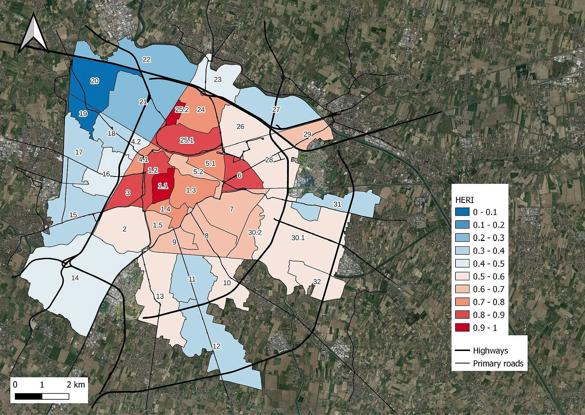 Per gli anziani con più di 65 anni la mappa elaborata dal team del centro Jean Monnet evidenzia come zone a rischio (in rosso scuro, indice fra 0,9 e 1, o in rosso chiaro, fra 0,7 e 0,9) le zone delle piazze, di San Bellino e di Savonarola. Picchi di rischio anche nelle aree residenziali come Savonarola, San Giuseppe e Prato della Valle