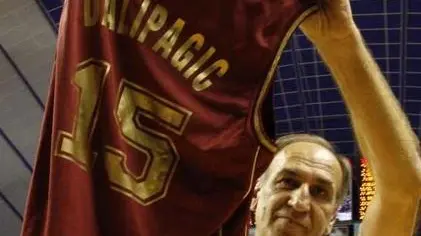 CRUCCU MESTRE: REYER.....