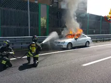 L'intervento dei vigili del fuoco in tangenziale